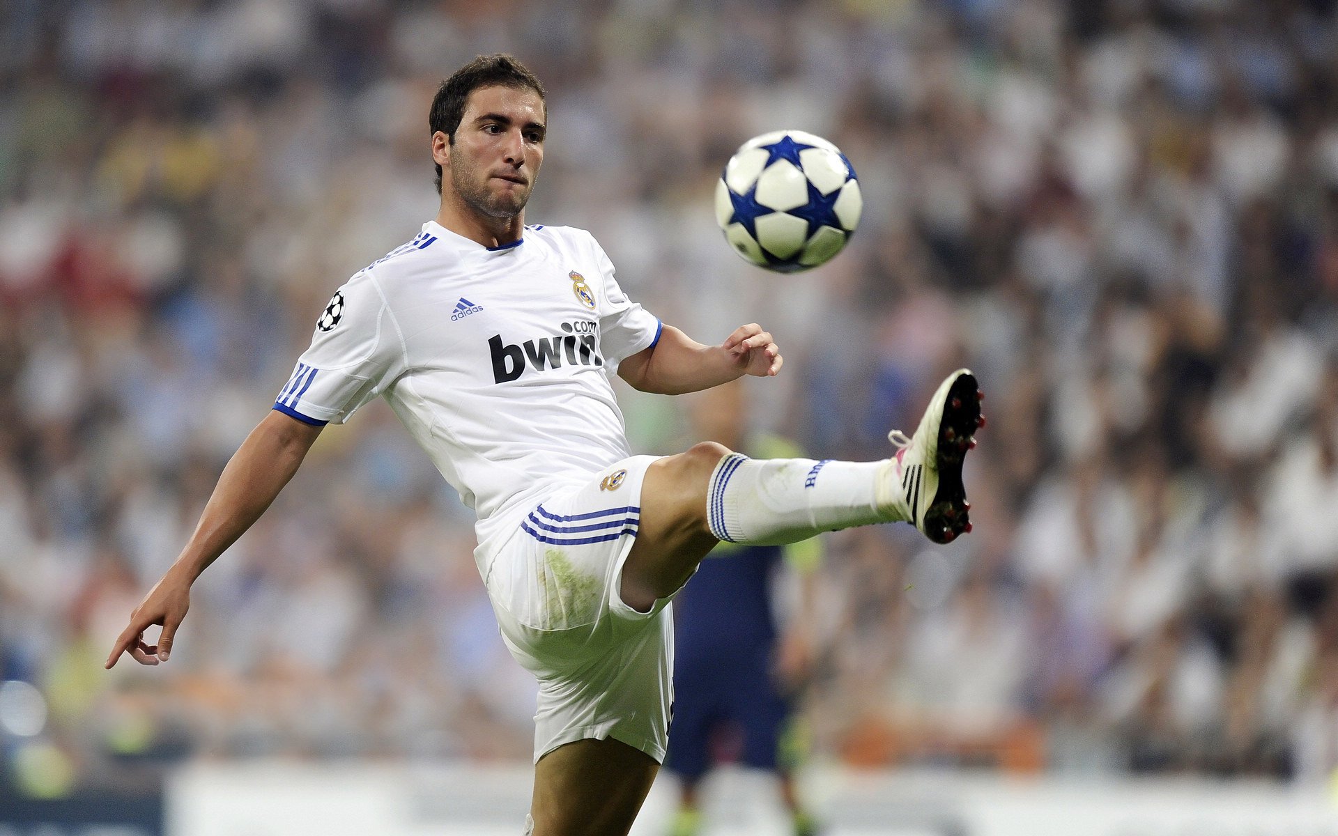 中超联赛外援人数调整引发热议,中超外援到位情况